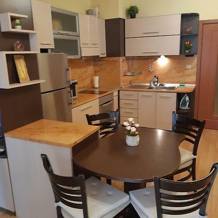 Appartamento Studio Biju Varna Esterno foto